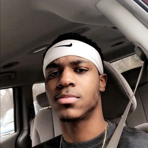 Meet your Posher, Micah